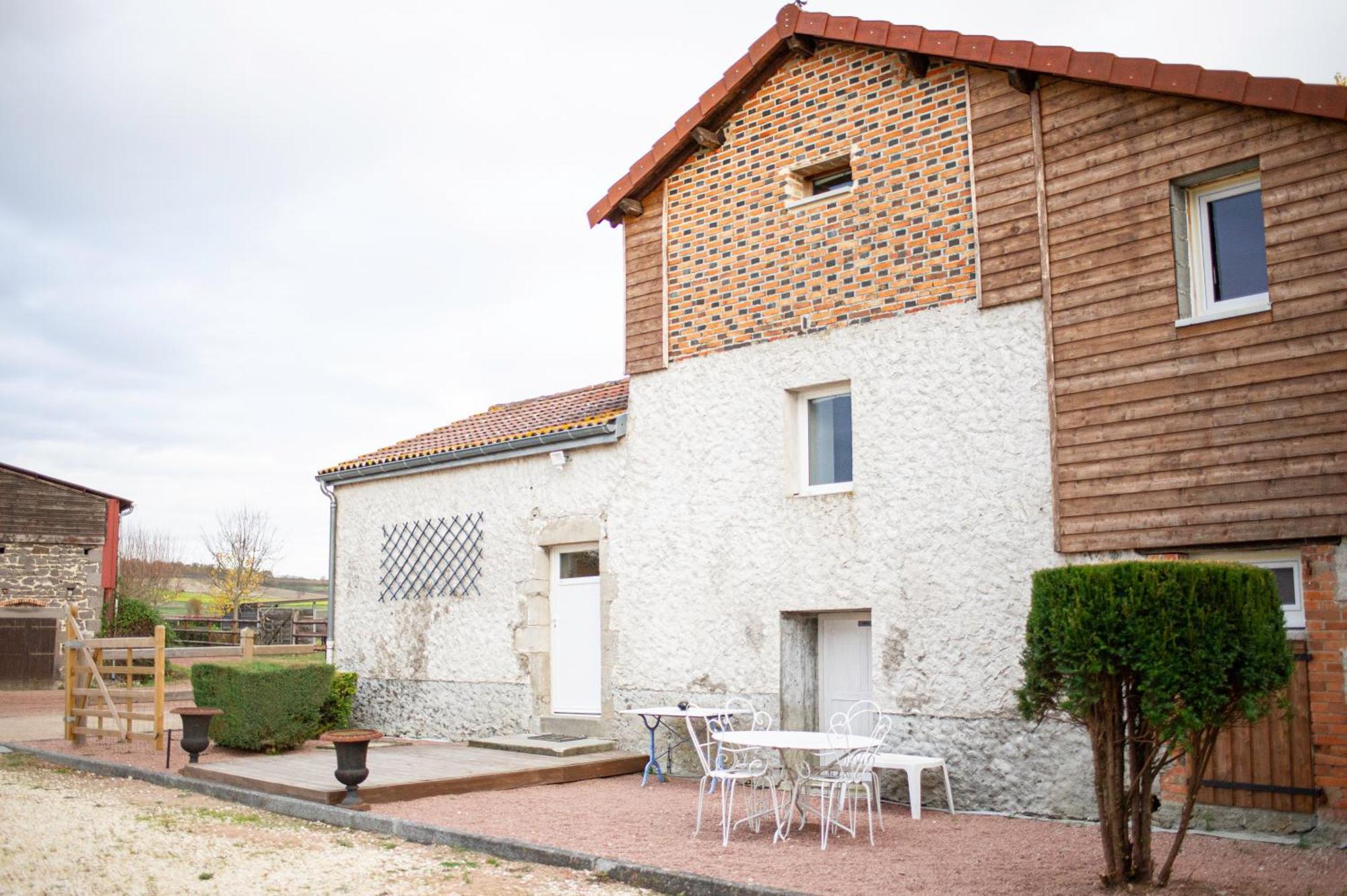 Le Petit Paddock * Villeneuve-les-Cerfs
